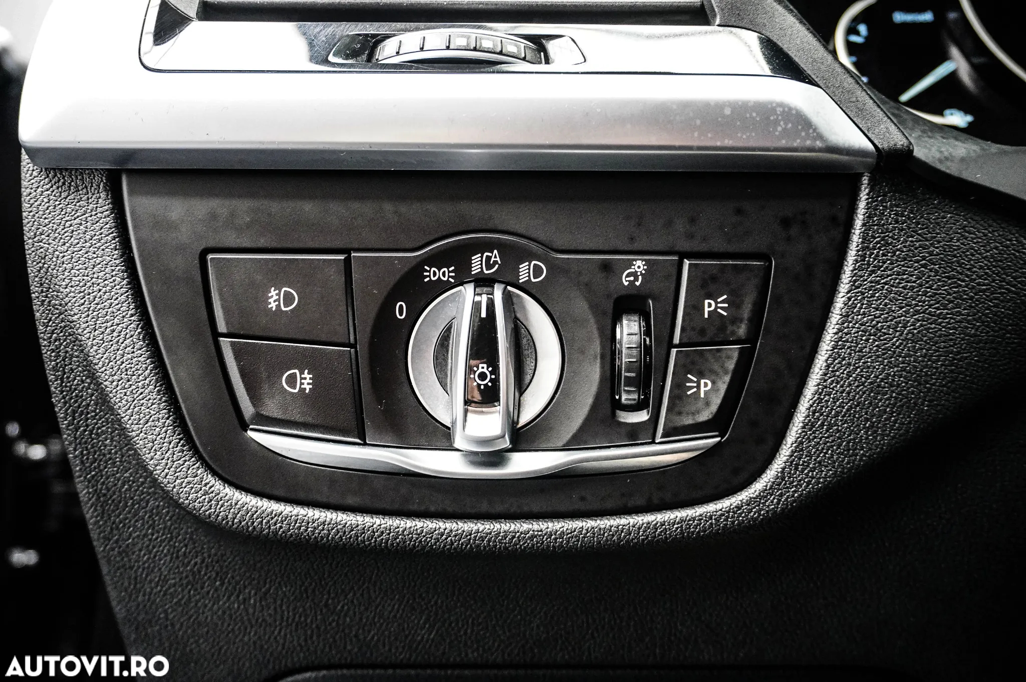 BMW X3 xDrive20d AT Advantage - 30