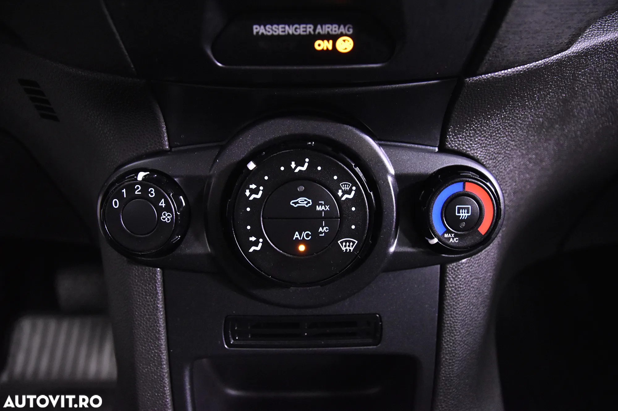 Ford Fiesta - 17