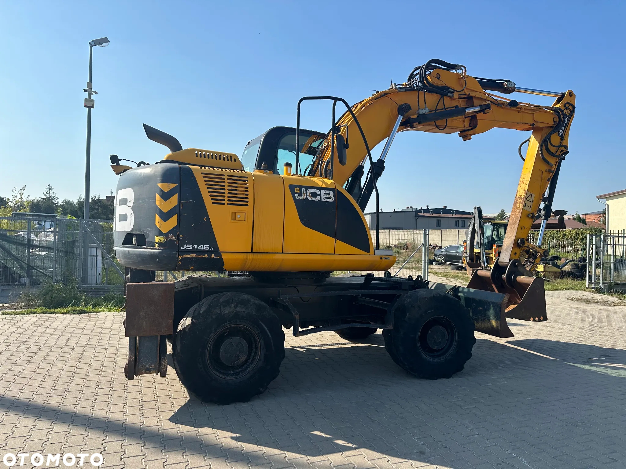 JCB JS 145W - 2