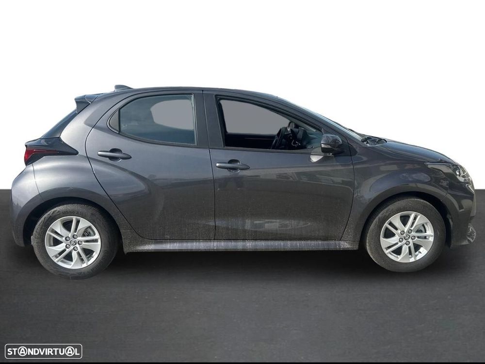 Toyota Yaris - 7