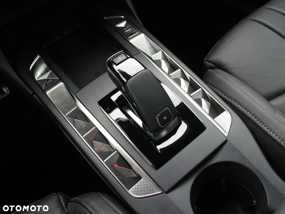 DS Automobiles DS 3 Crossback PureTech 130 Opera - 17