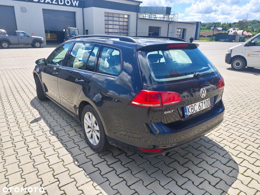 Volkswagen Golf - 9