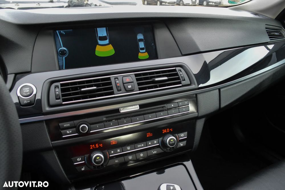 BMW Seria 5 520i Aut. Luxury Line - 31