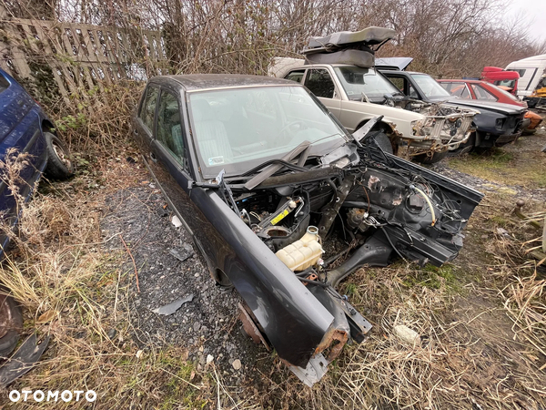 Mercedes W124  NA CZĘŚCI!!!