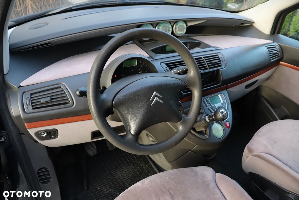 Citroën C8 2.2 HDi Confort - 9