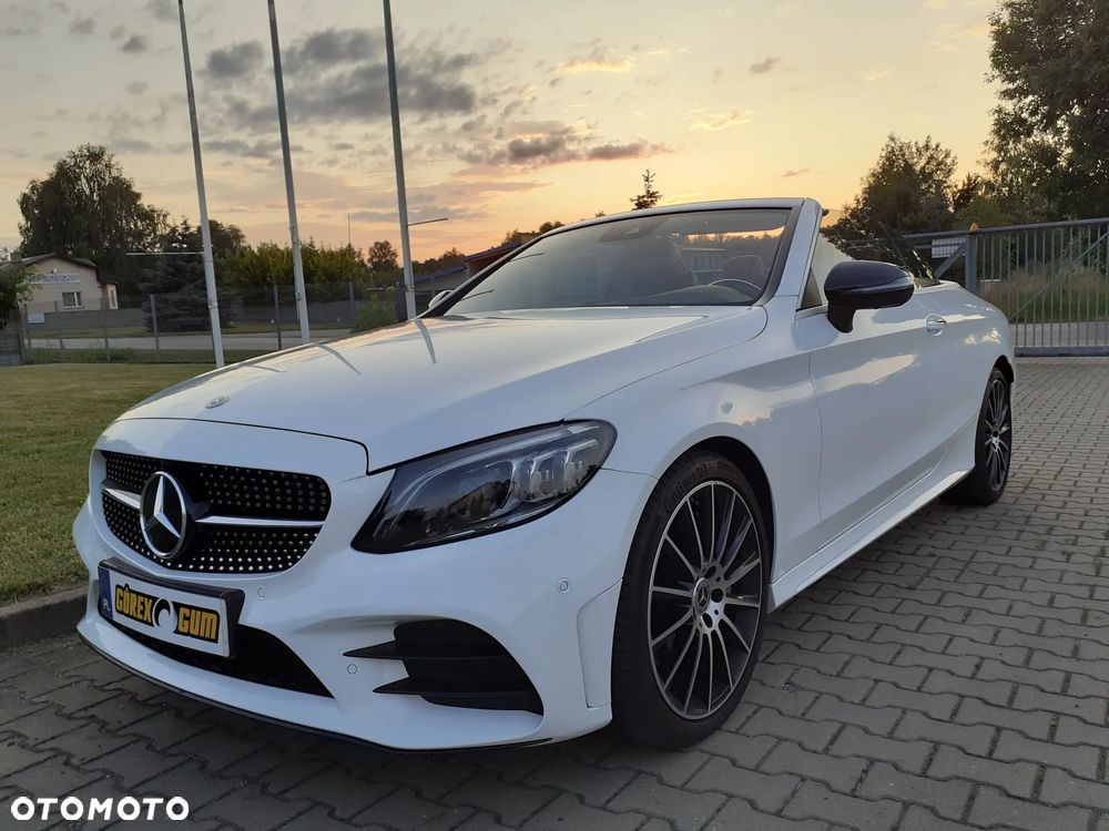 Mercedes-Benz Klasa C 300 9G-TRONIC - 5