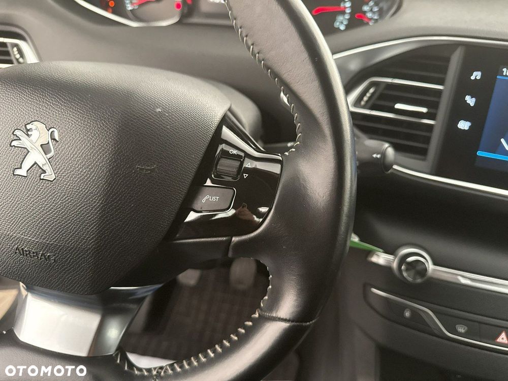 Peugeot 308 - 26
