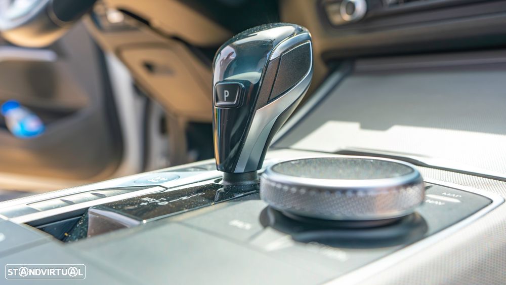 BMW 330 e Corporate Edition Auto - 11