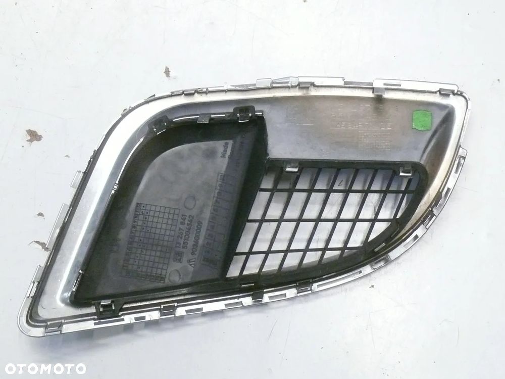 KRATKA W ZDERZAK LEWA OPEL INSIGNIA OPC 2009 2017 - 3