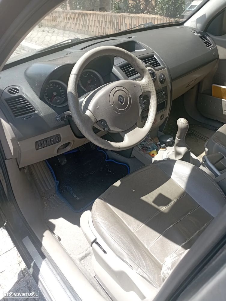 Renault Mégane Break 1.4 Confort Dynamique - 7
