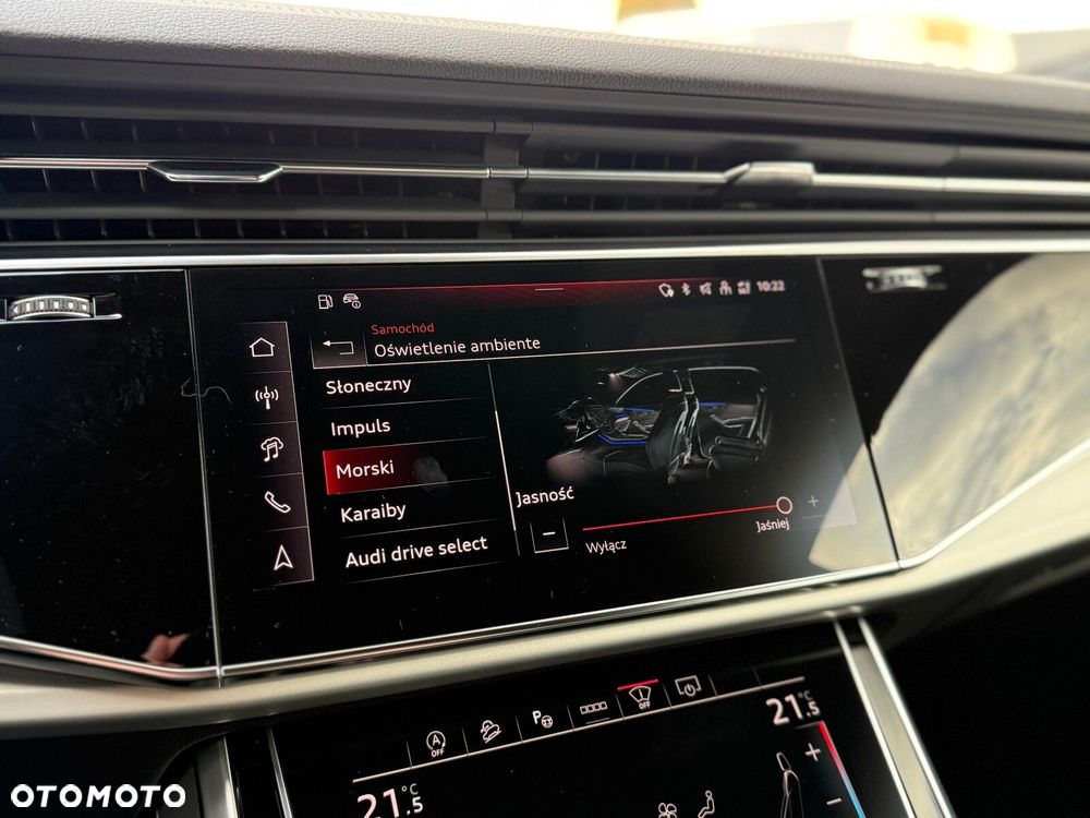 Audi Q8 - 35