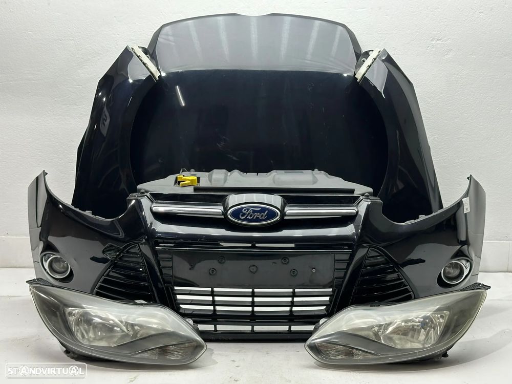 Frente Completa - Ford Focus III (2013) - 1