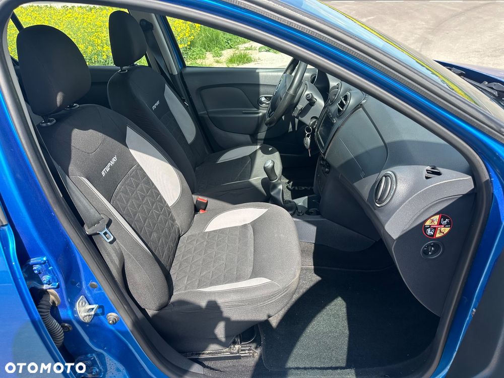 Dacia Sandero Stepway 0.9 TCe Laureate S&S - 14