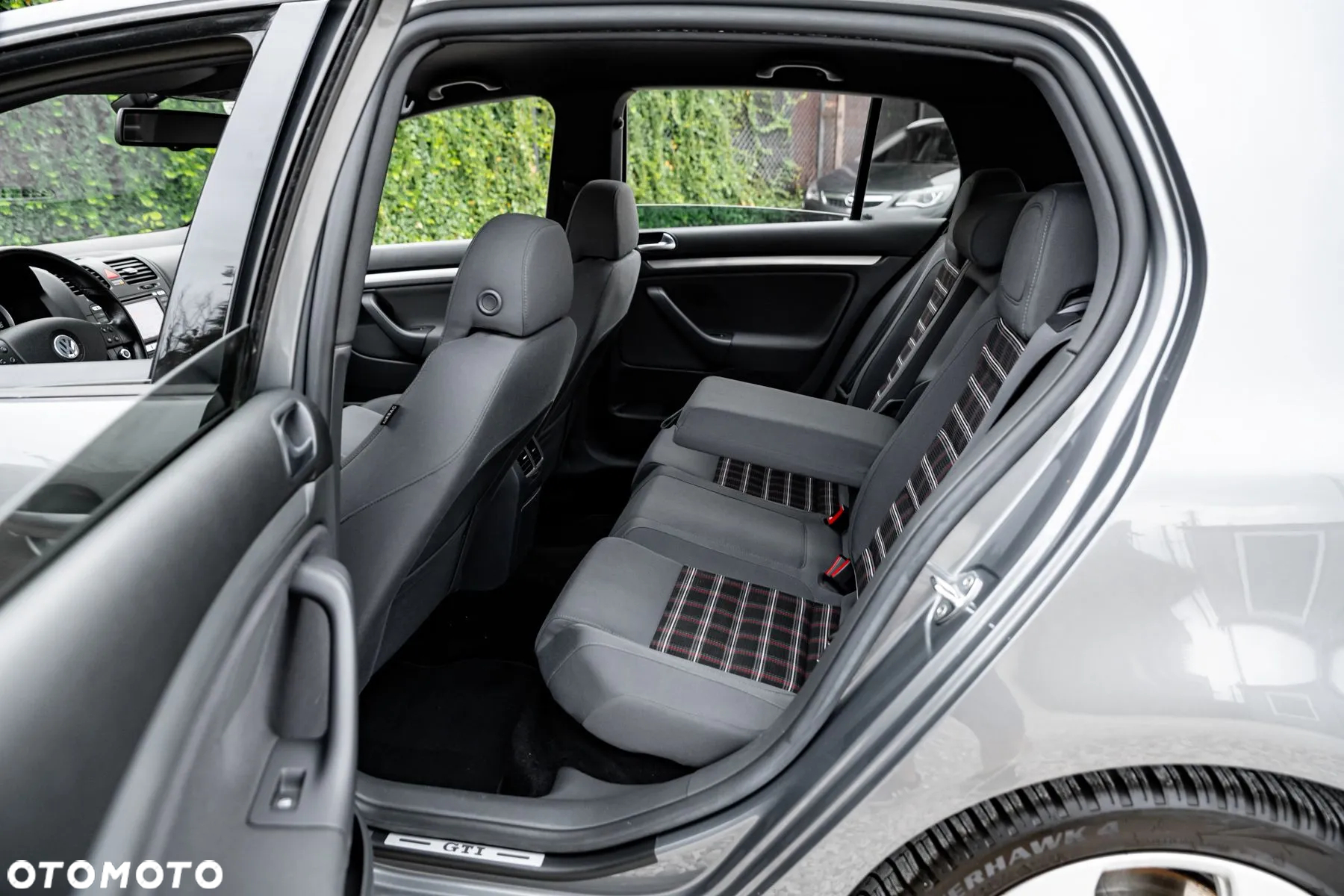 Volkswagen Golf 2.0 GTI DSG - 20