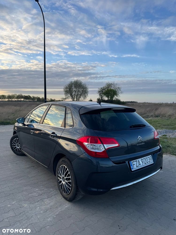 Citroën C4 VTi 95 Attraction - 5