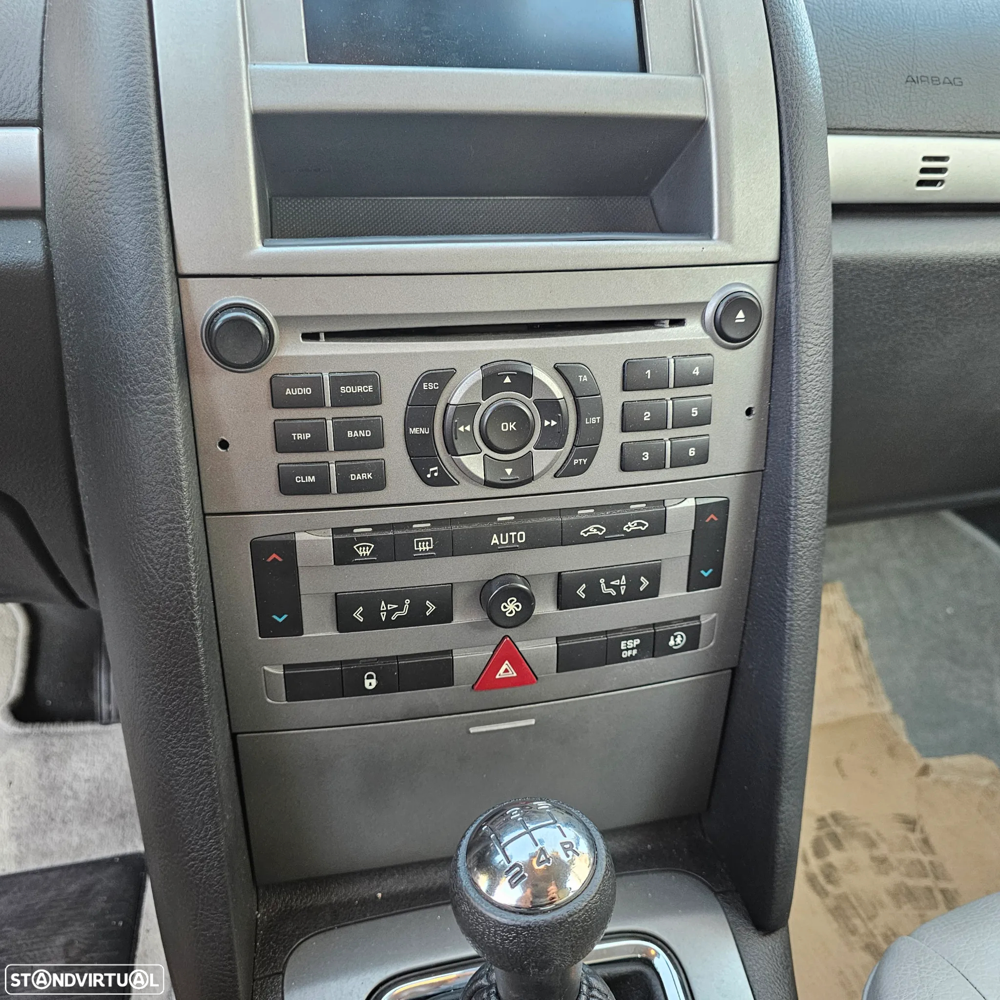 Peugeot 407 1.6 HDi Executive - 36