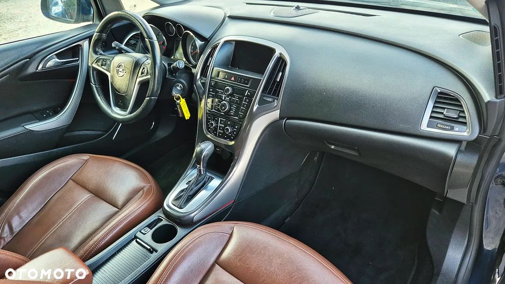 Opel Astra 1.4 Turbo Automatik Cosmo - 36