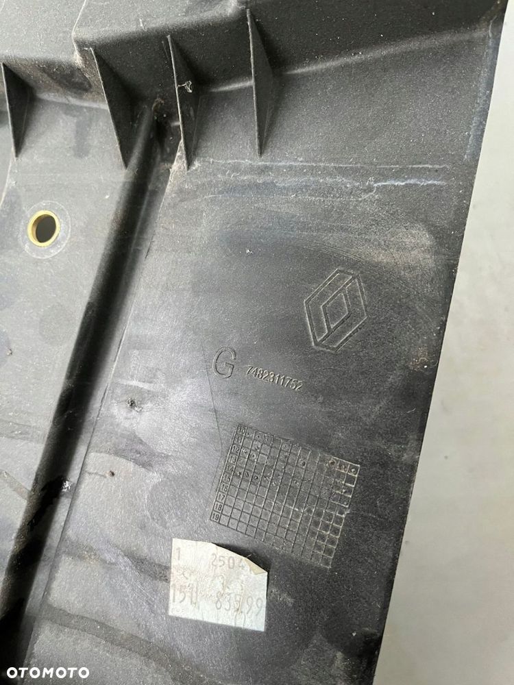 RENAULT GAMA T RANGE WZMOCNIENIE KLAMKI DRZWI TAPICERKI - 2
