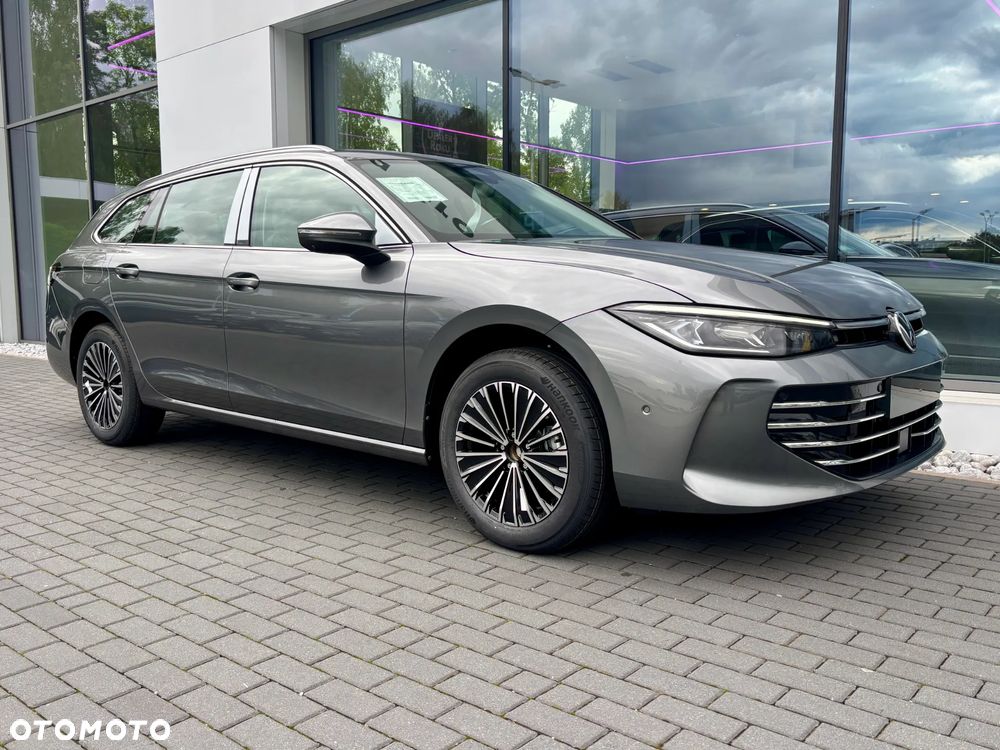 Volkswagen Passat Variant 1.5 TSI ACT mHEV Elegance DSG - 7