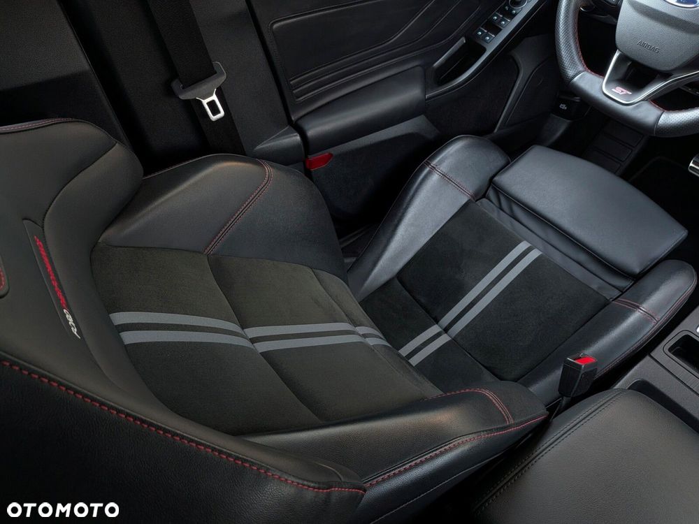 Ford Focus 2.3 EcoBoost ST X - 12