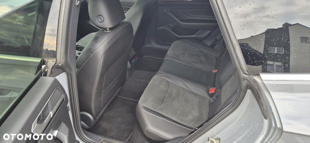 Volkswagen Arteon 2.0 TDI R-Line DSG - 22