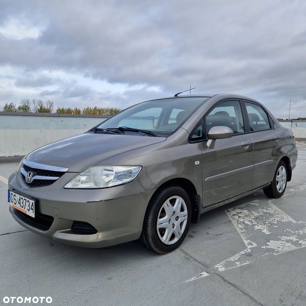Honda City 1.4 Comfort - 2