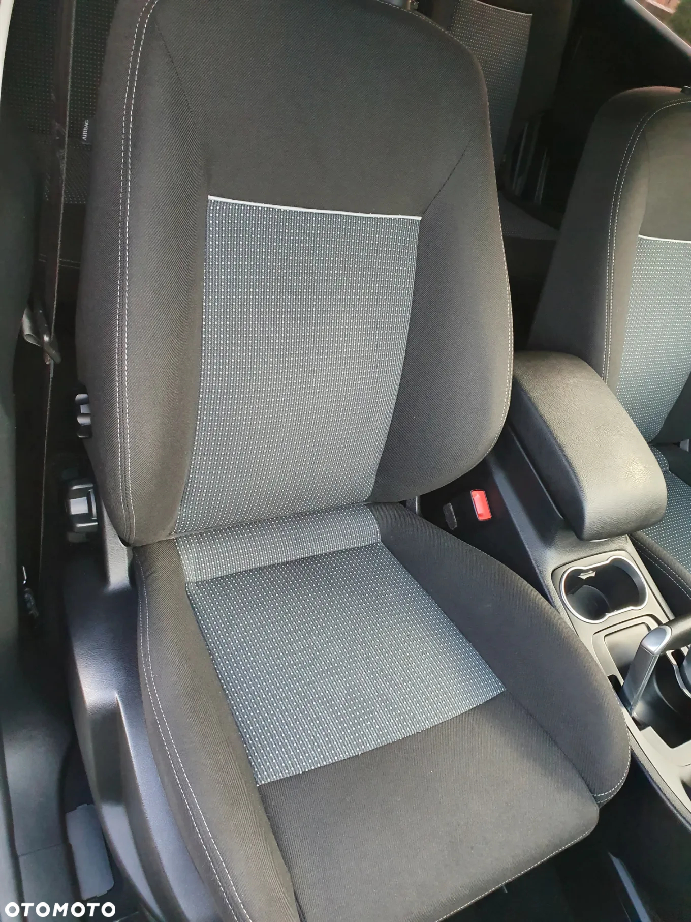 Ford S-Max 2.0 TDCi Gold X - 19