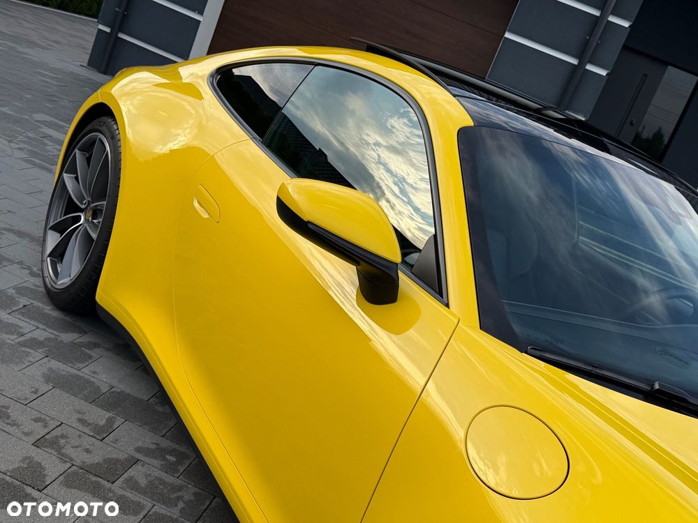 Porsche 911 Carrera S - 19