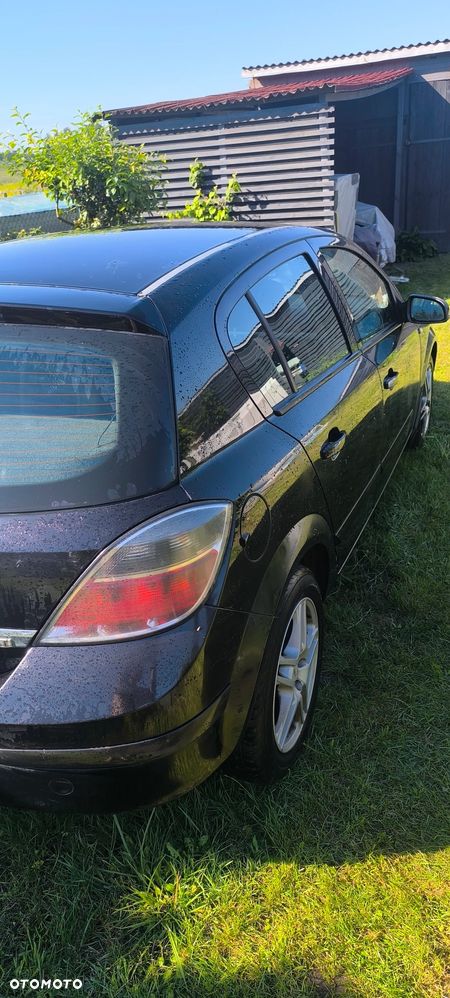 Opel Astra - 4