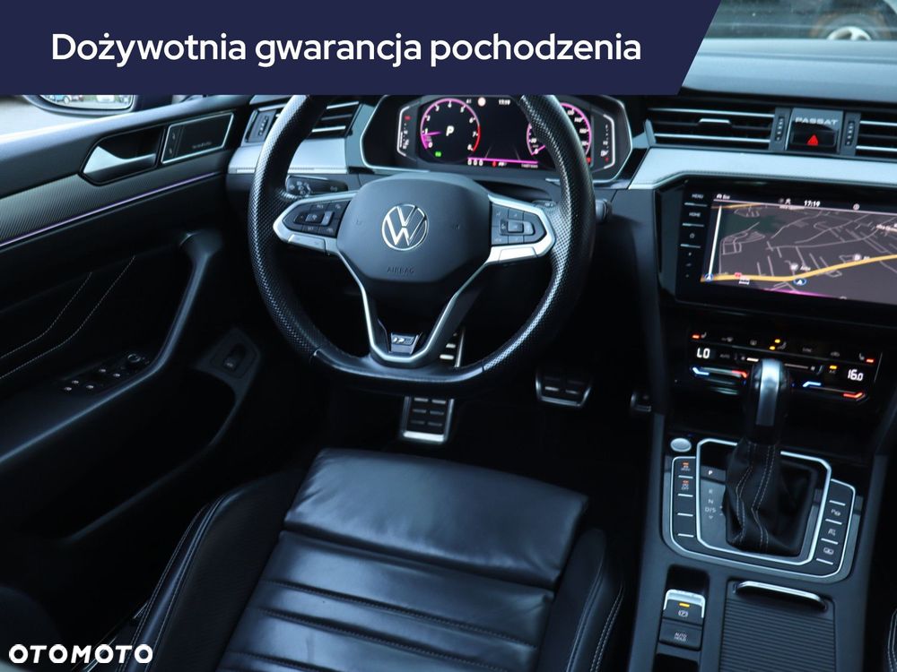 Volkswagen Passat - 9