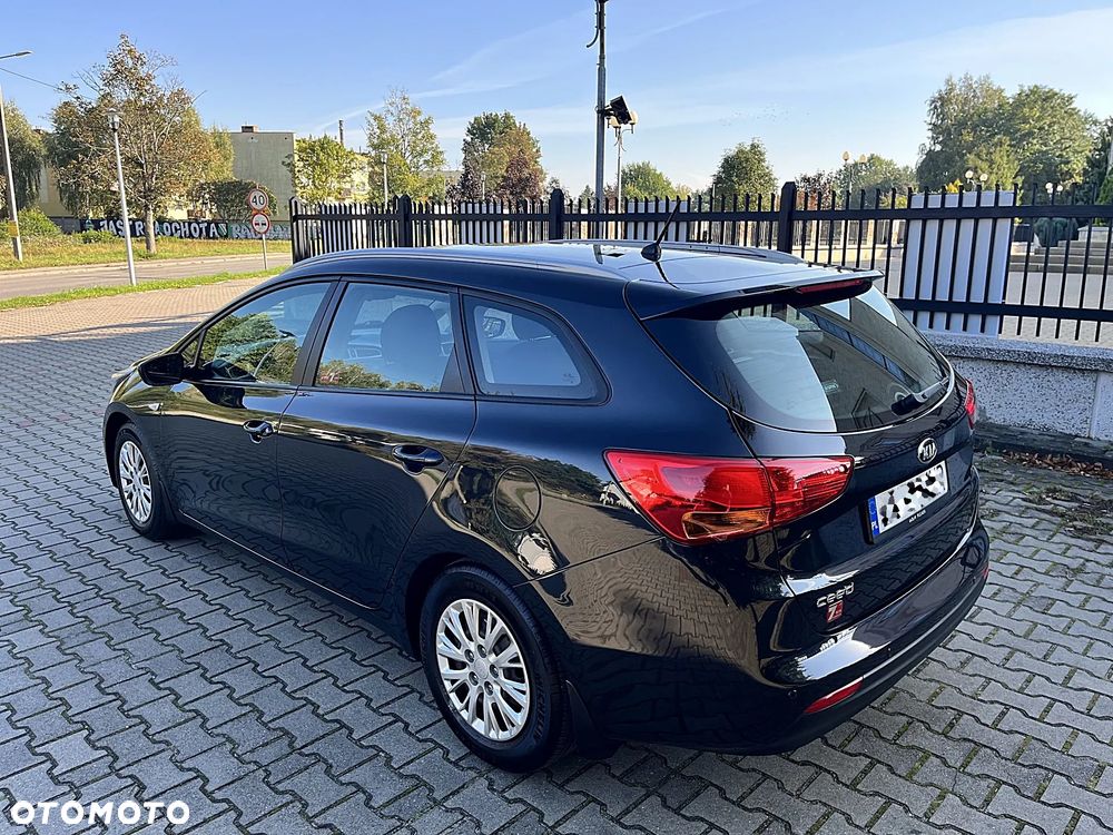Kia Ceed Cee'd 1.6 GDI M - 2