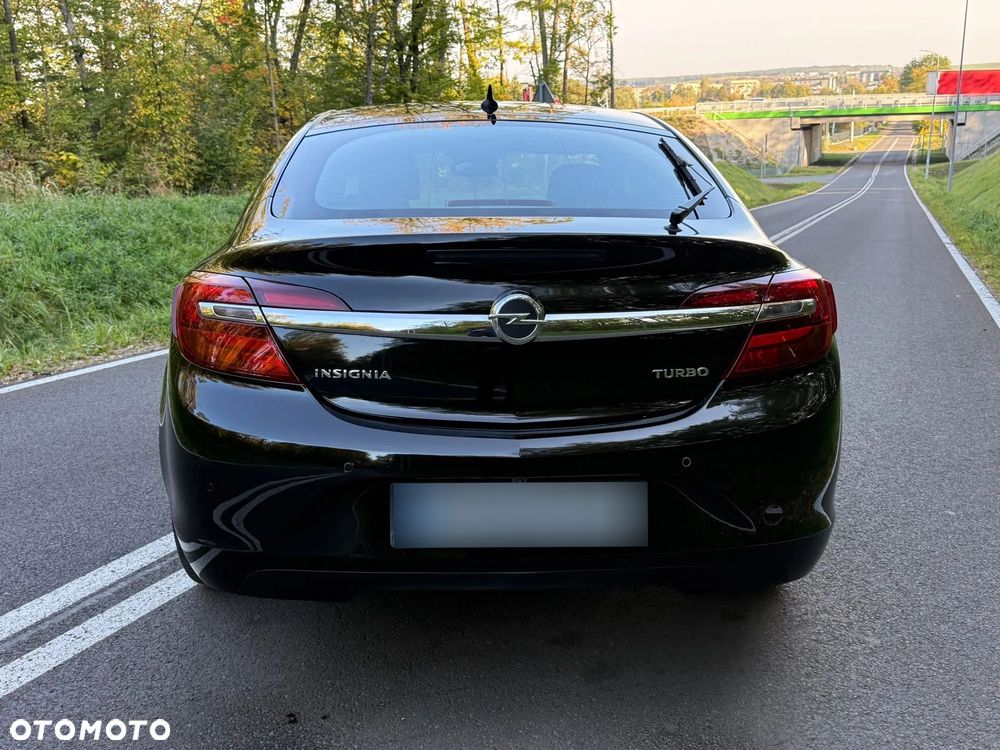 Opel Insignia 1.6 T Edition EU6 - 8