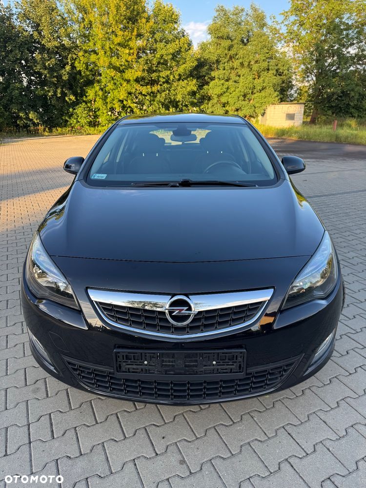 Opel Astra 1.4 Enjoy - 12