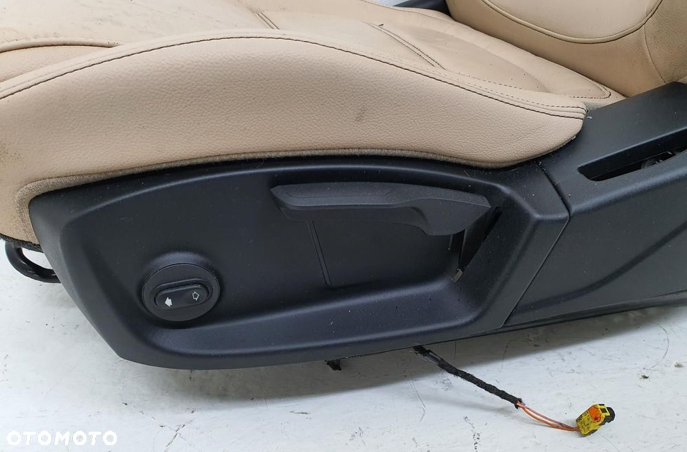 FOTEL KIEROWCY LEWY PRZÓD JAGUAR XE X760 EUROPA - 8