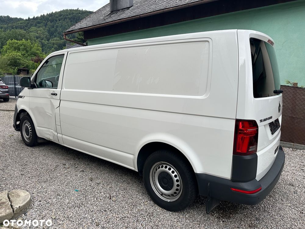Volkswagen Transporter - 1