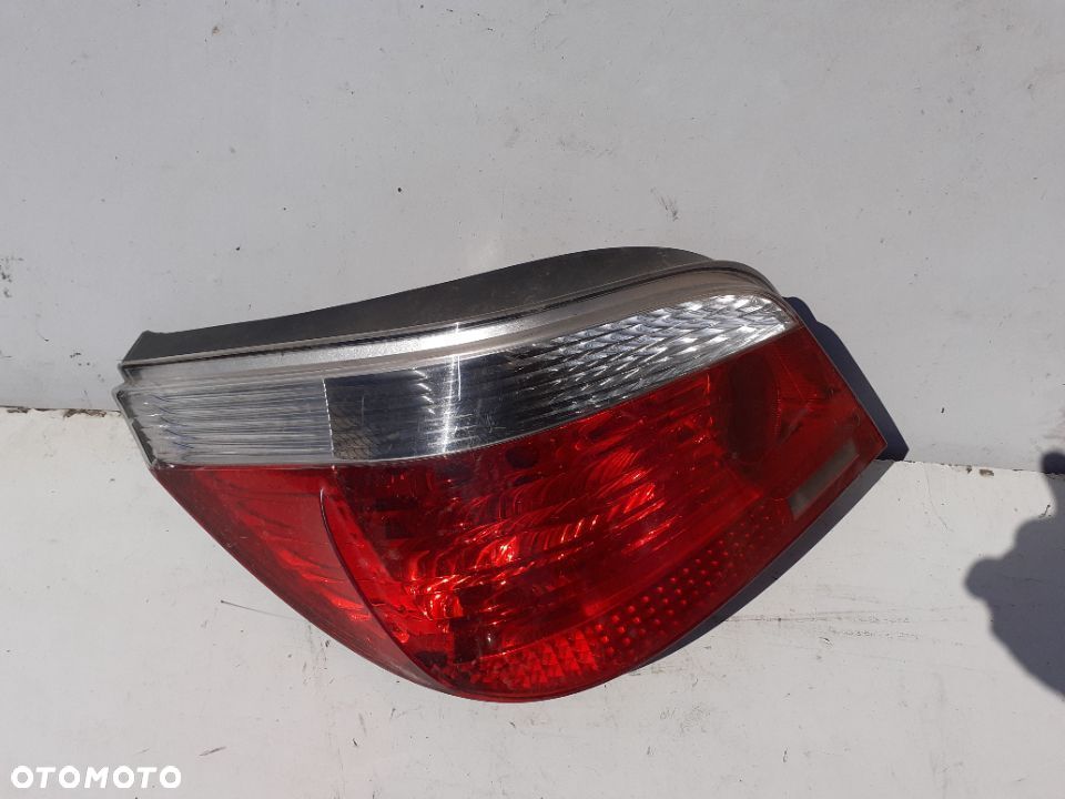 LAMPA TYŁ TYLNA LEWA BMW 5  E60 - 1