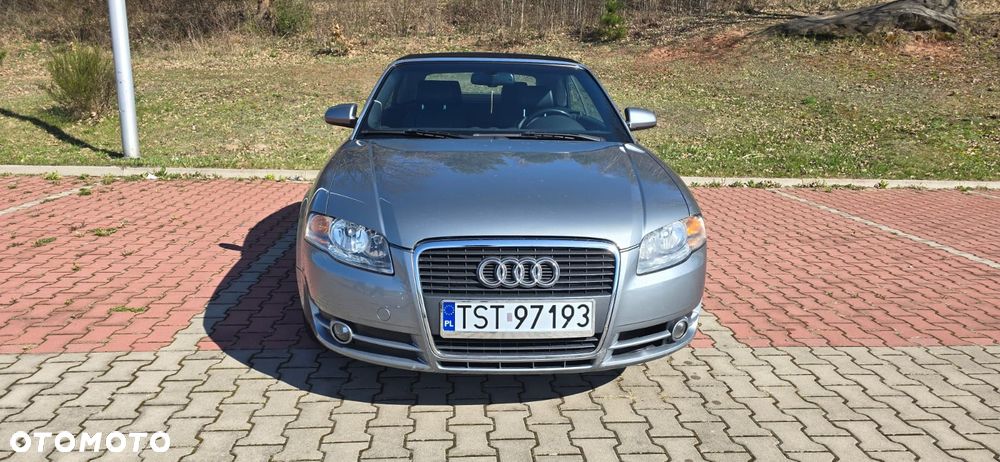Audi A4 Cabrio 1.8 T multitronic - 9