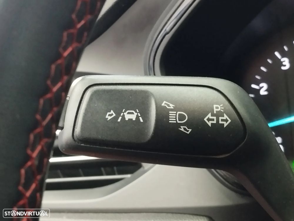 Ford Focus 1.0 EcoBoost ST-Line - 20