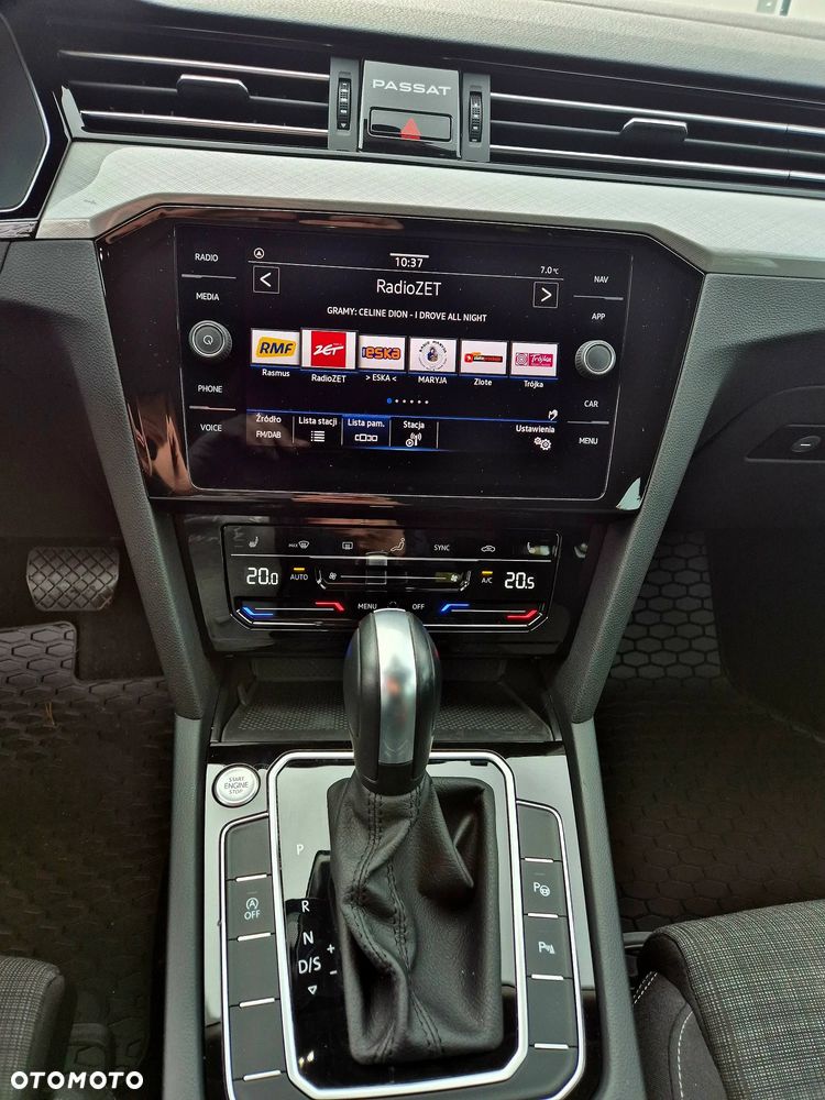 Volkswagen Passat 2.0 TSI Business DSG - 12