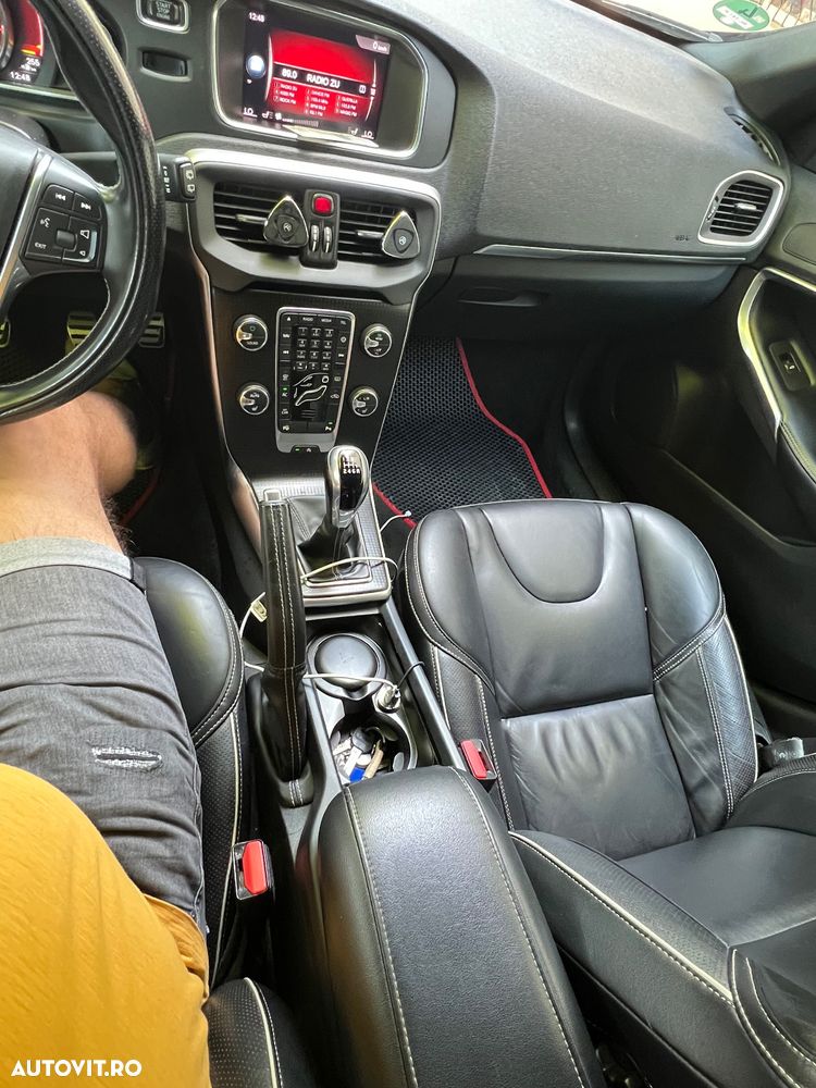 Volvo V40 T4 RDesign - 9