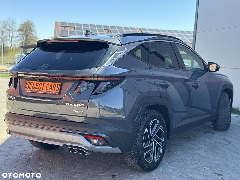 Hyundai Tucson - 16