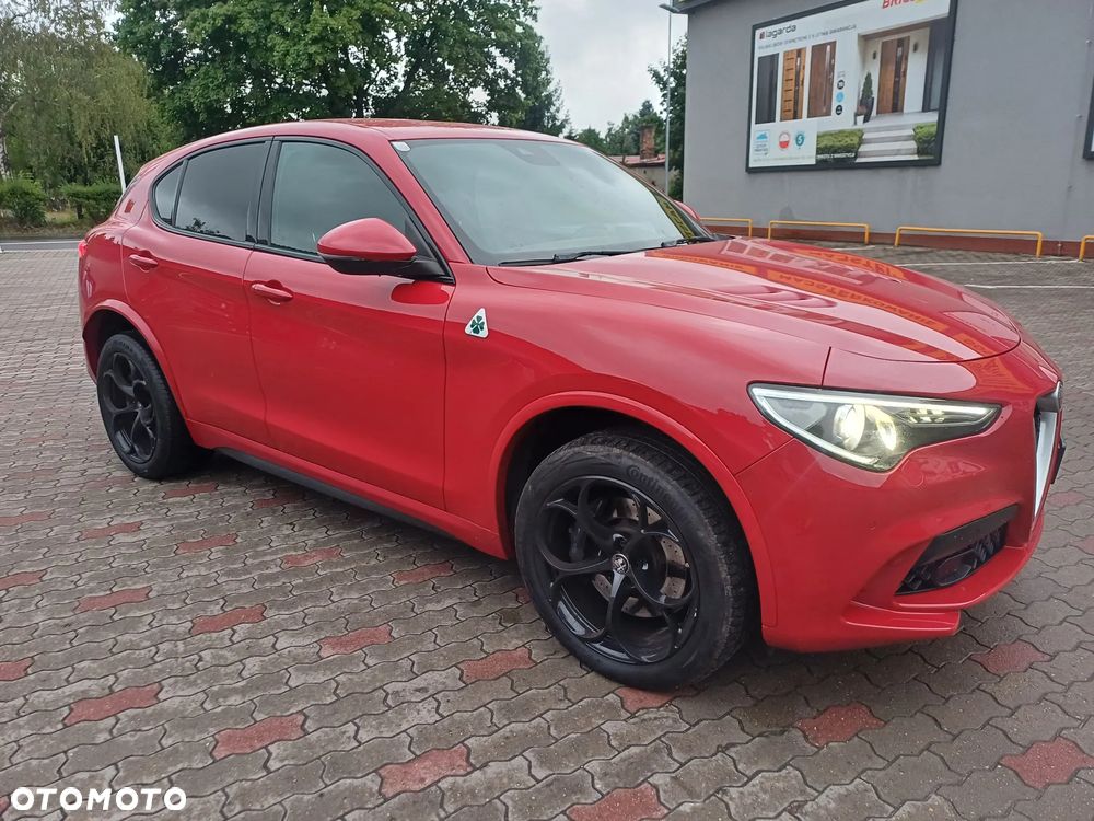 Alfa Romeo Stelvio V6 2.9 Bi-Turbo AT8-Q4 Quadrifoglio - 8
