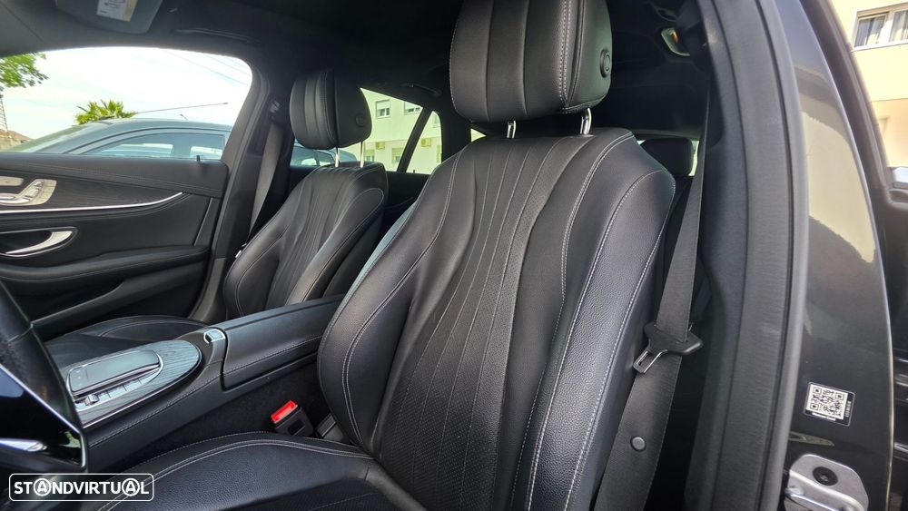 Mercedes-Benz E 300 de AMG Line 4Matic - 13