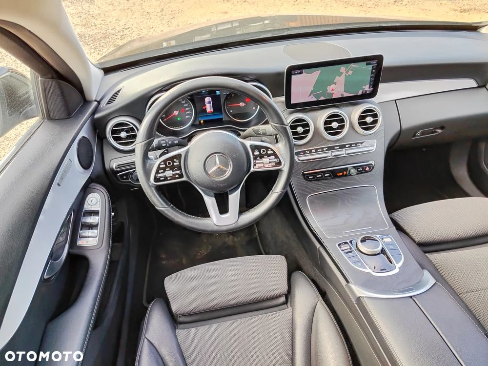 Mercedes-Benz Klasa C 220 d 9G-TRONIC Avantgarde - 24
