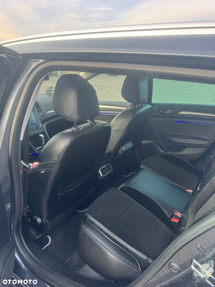 Renault Megane ENERGY TCe 130 EDC BOSE EDITION - 12