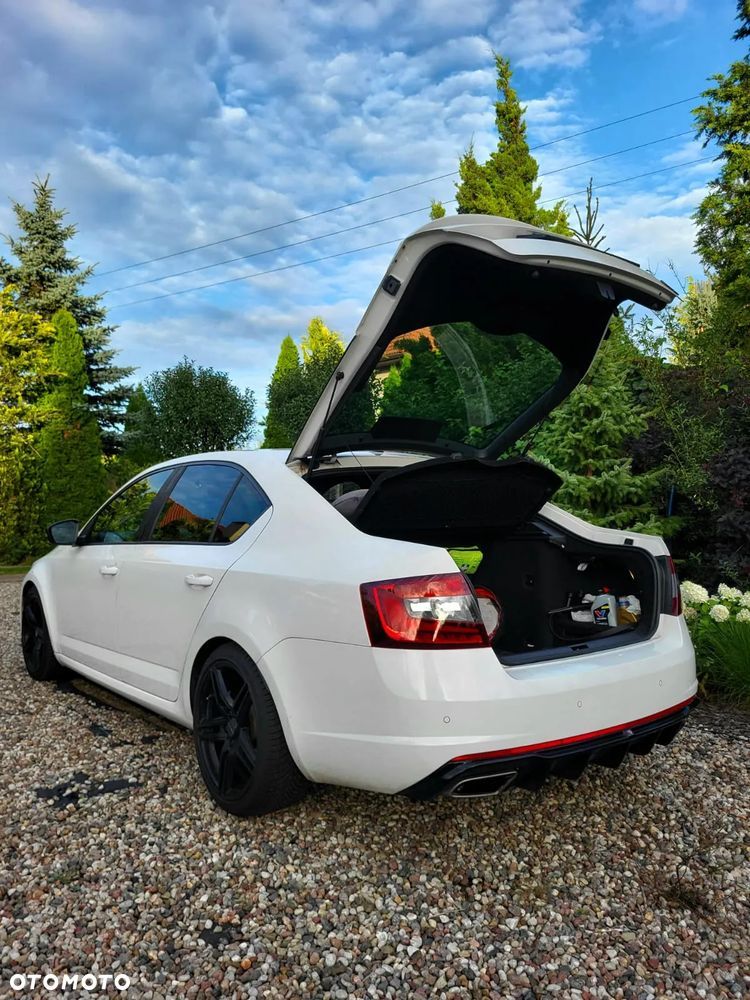 Skoda Octavia 2.0 TSI RS 230 - 6