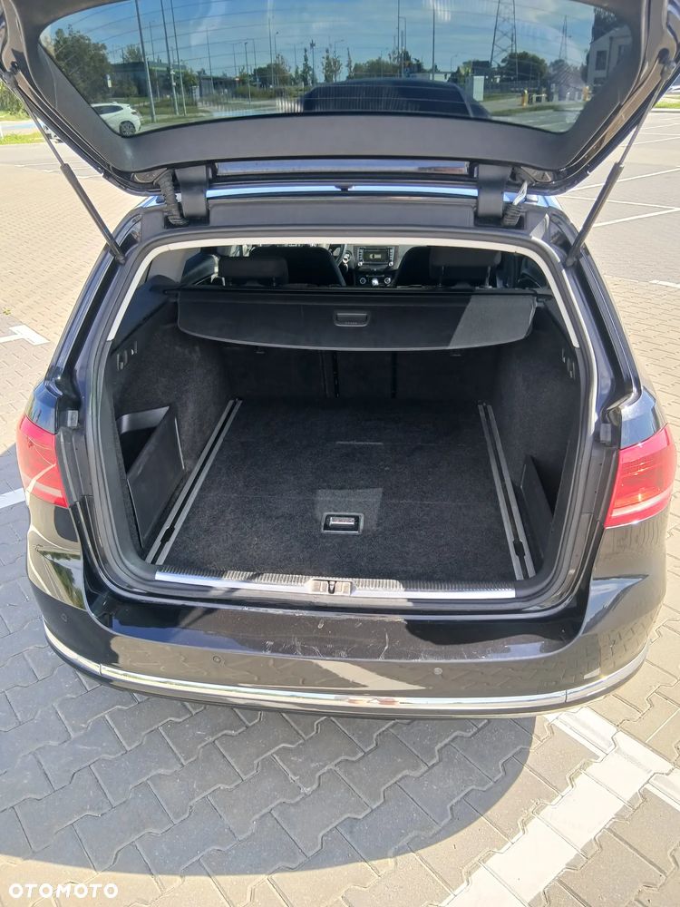 Volkswagen Passat 2.0 TDI Highline DSG - 10