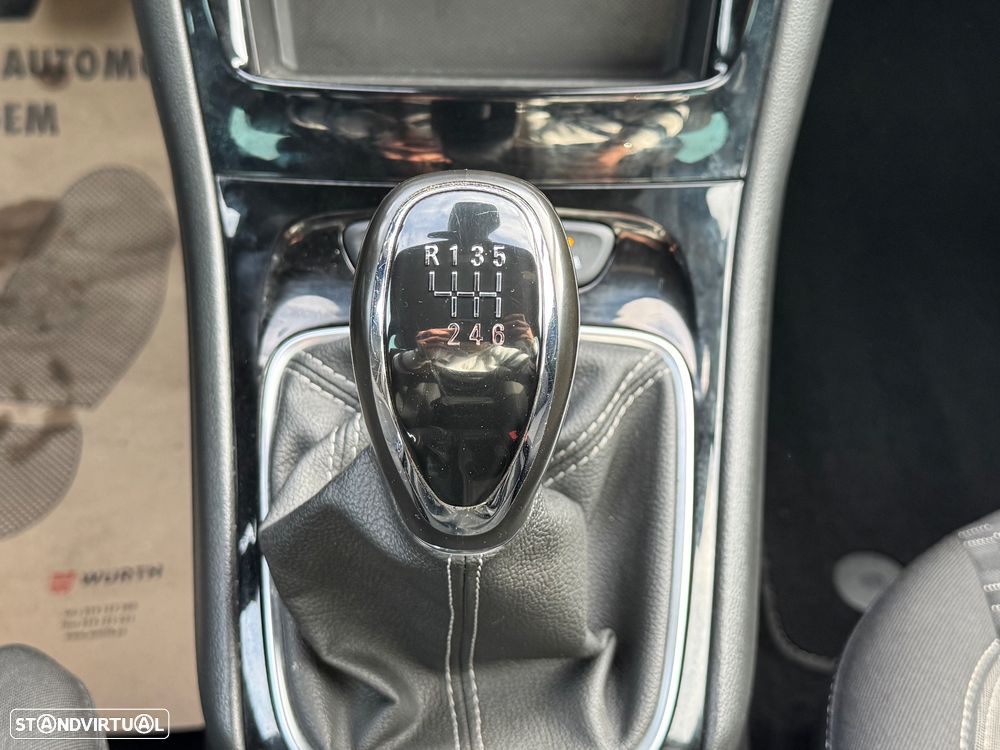 Opel Astra 1.5 D GS Line S/S - 17