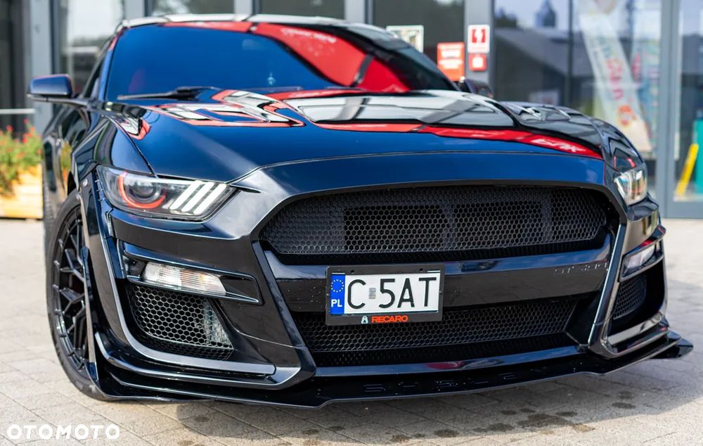 Ford Mustang - 8