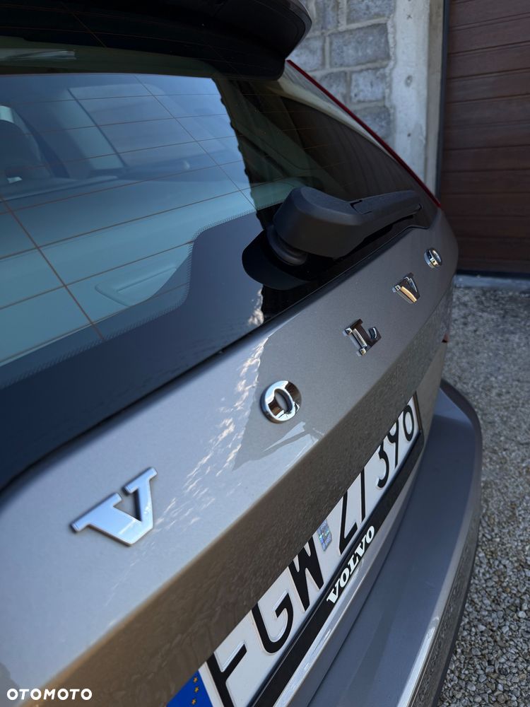 Volvo V60 D4 Momentum Pro - 37